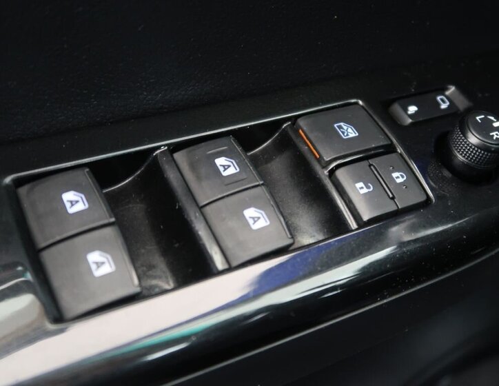 Toyota Hilux Pick-up 2,4 l 110 kw