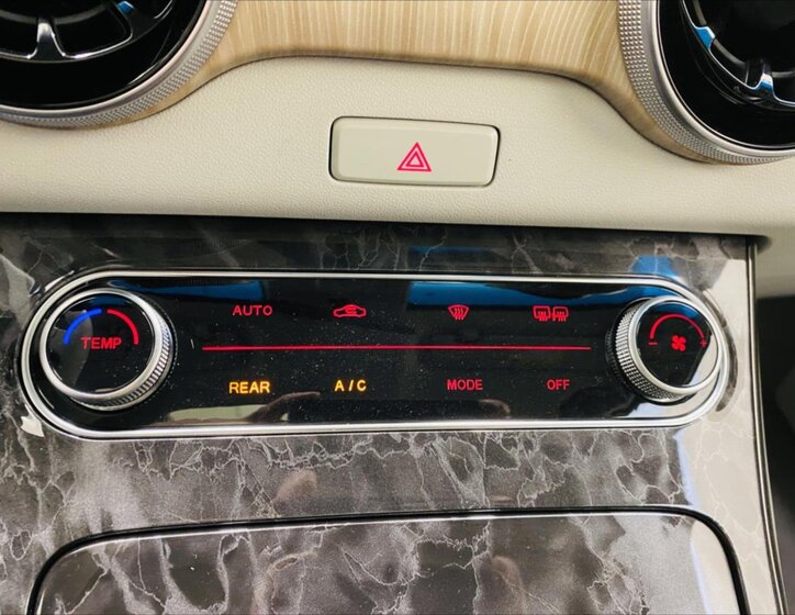 Dongfeng U-Tour Kombi 1,5 l 130 kw