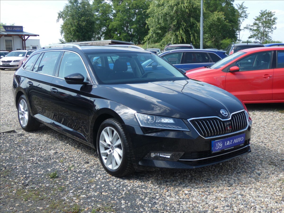 Škoda Superb Kombi 1,5 l 110 kw