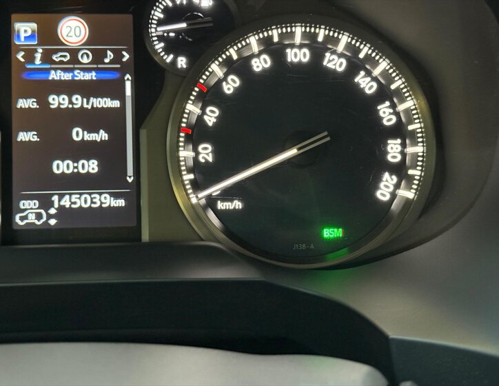 Toyota Land Cruiser 11