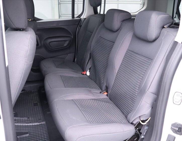 Opel Combo MPV 1,2 l 81 kw