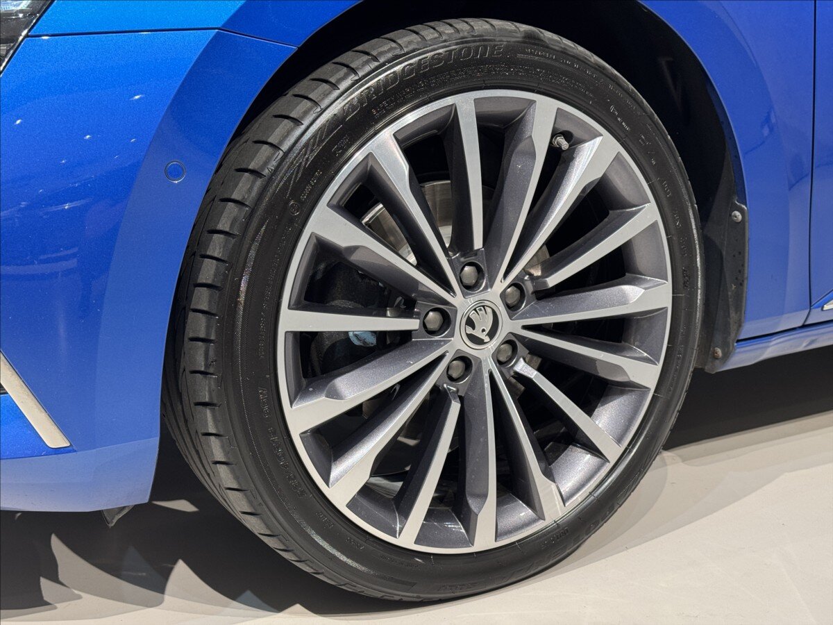 Škoda Superb Kombi 1,4 l 160 kw