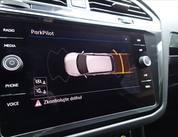 Volkswagen Tiguan SUV / Terénní 2,0 l 110 kw