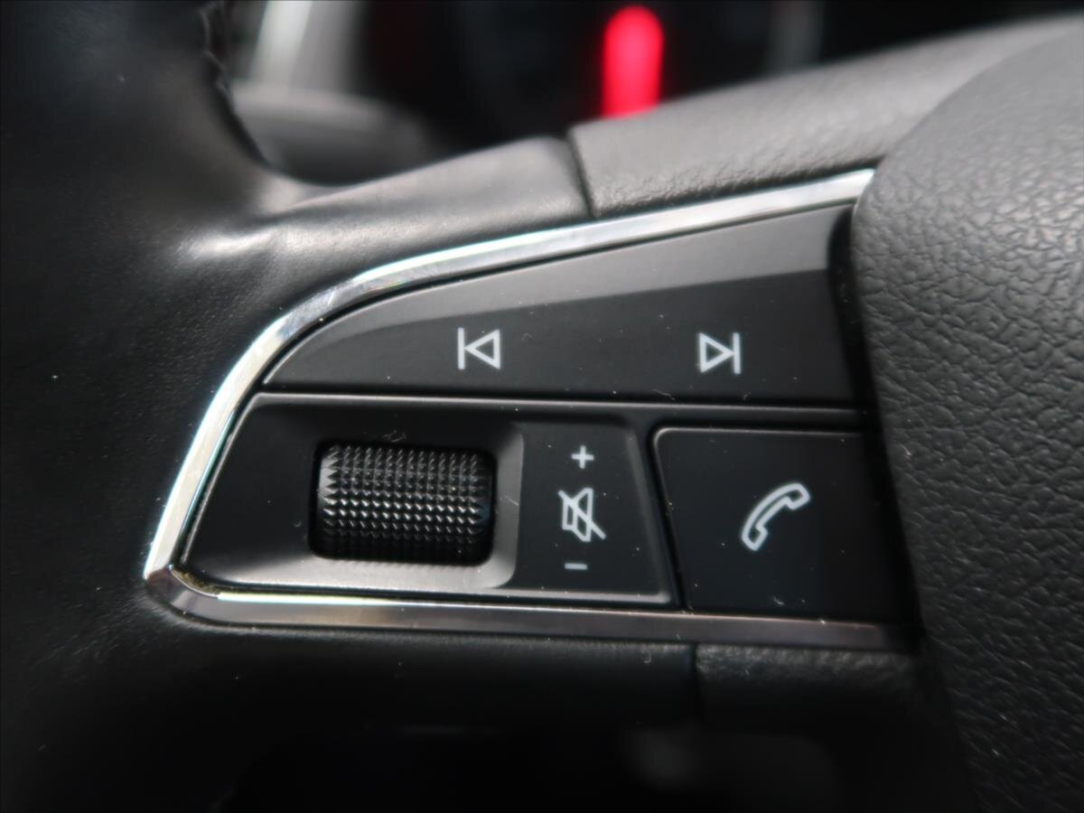 Seat Leon Hatchback 1,4 l 92 kw