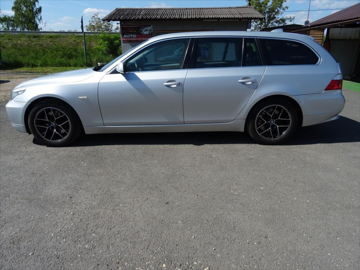 BMW Řada 5 Kombi 3,0 l 173 kw