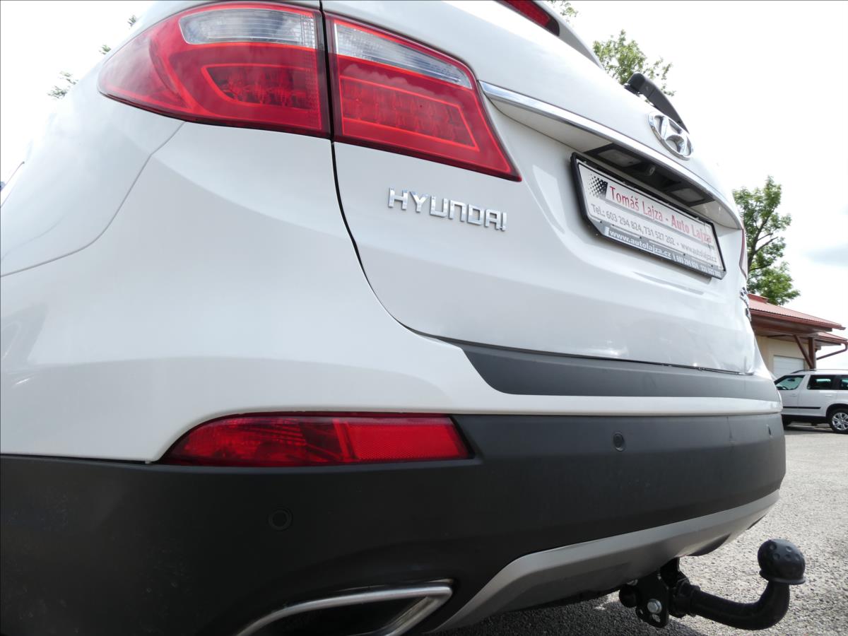 Hyundai Grand Santa Fe