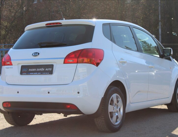 KIA Venga Hatchback 1,4 l 66 kw