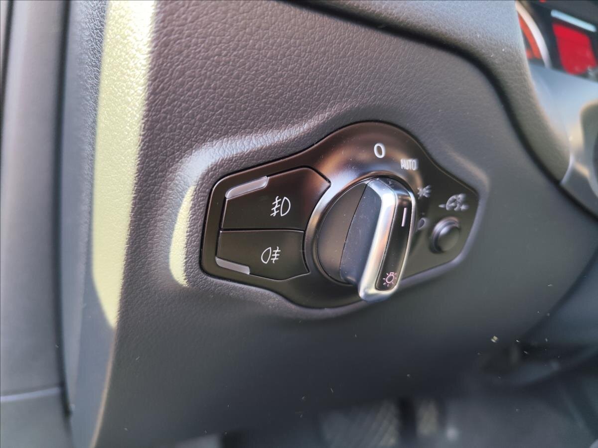 Audi Q5 Kombi 3,0 l 176 kw