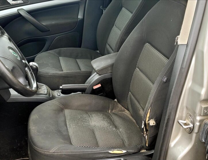 Škoda Octavia Kombi 2,0 l 103 kw