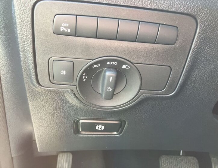 Mercedes-Benz Vito VAN / Minibus 2,0 l 120 kw