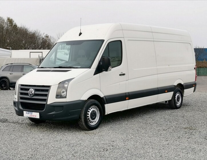 Volkswagen Crafter 1