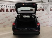 Mercedes-Benz Třídy E 7