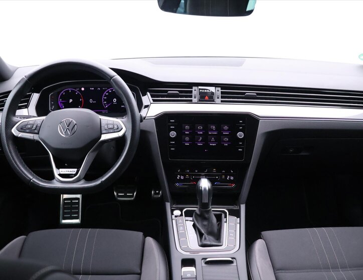 Volkswagen Passat 36