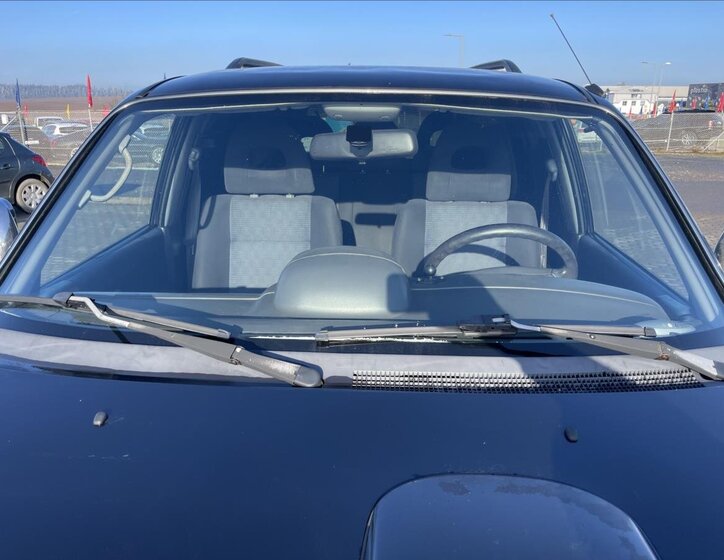 Mitsubishi Pajero 40