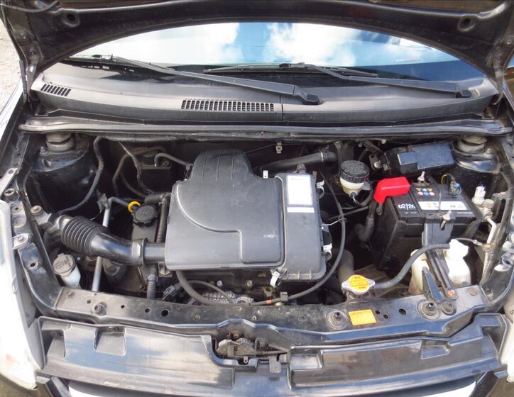 Subaru Justy Hatchback 998,0 51 kw