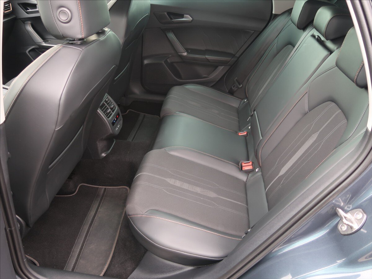 Cupra Formentor SUV / Terénní 2,0 l 140 kw