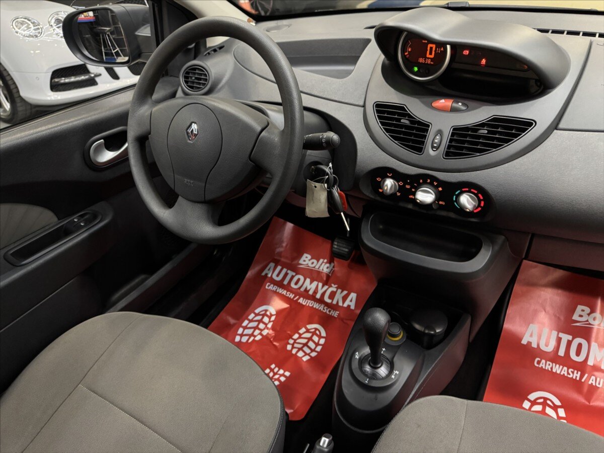 Renault Twingo Hatchback 1,1 l 55 kw