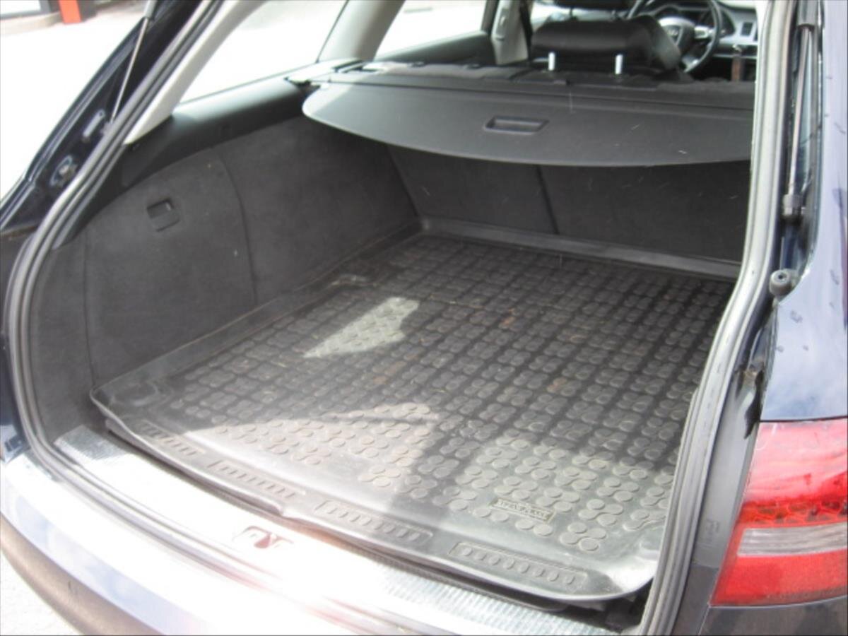 Audi A6 Kombi 2,7 l 140 kw
