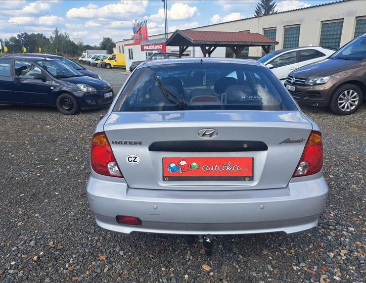 Hyundai Accent 6