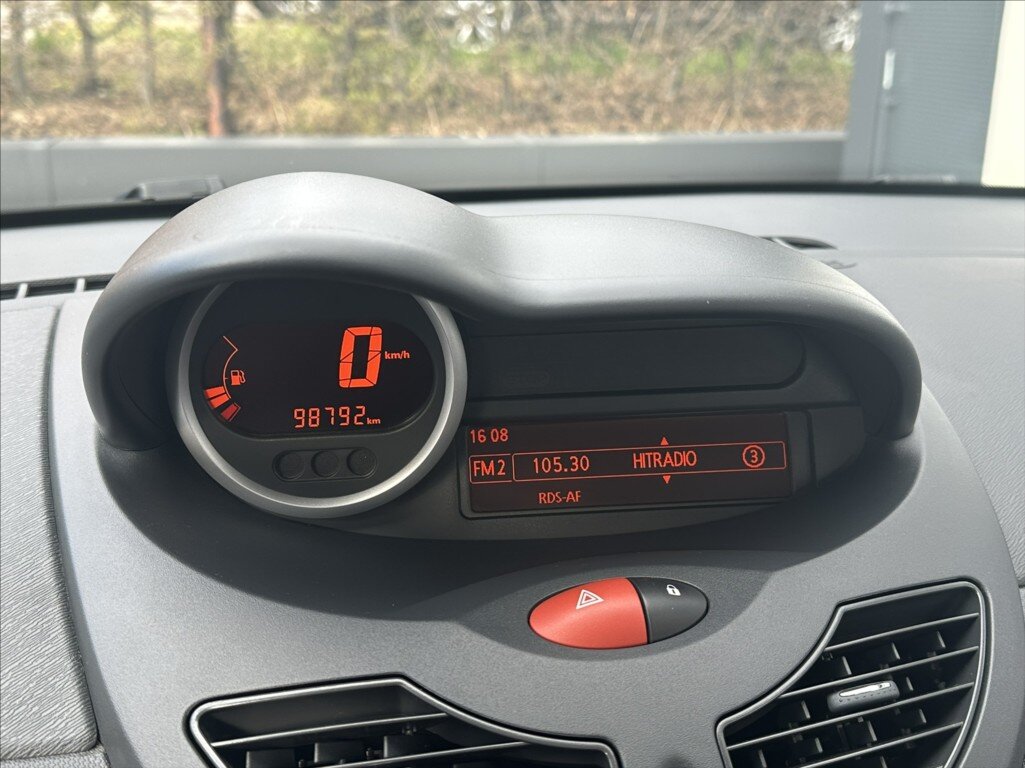 Renault Twingo Hatchback 1,1 l 55 kw