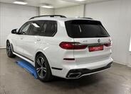 BMW X7 4
