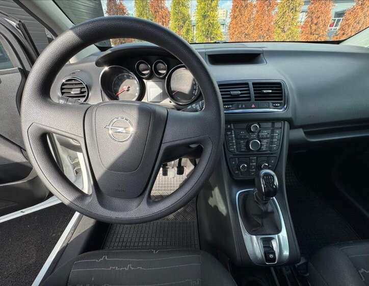 Opel Meriva MPV 1,4 l 74 kw