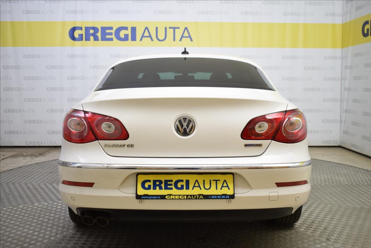 Volkswagen Passat CC Sedan 2,0 l 105 kw