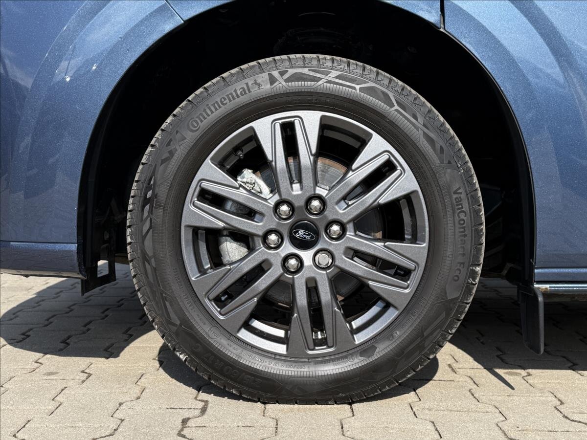 Ford Tourneo Custom MPV 2,0 l 125 kw