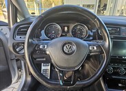 Volkswagen Golf 10