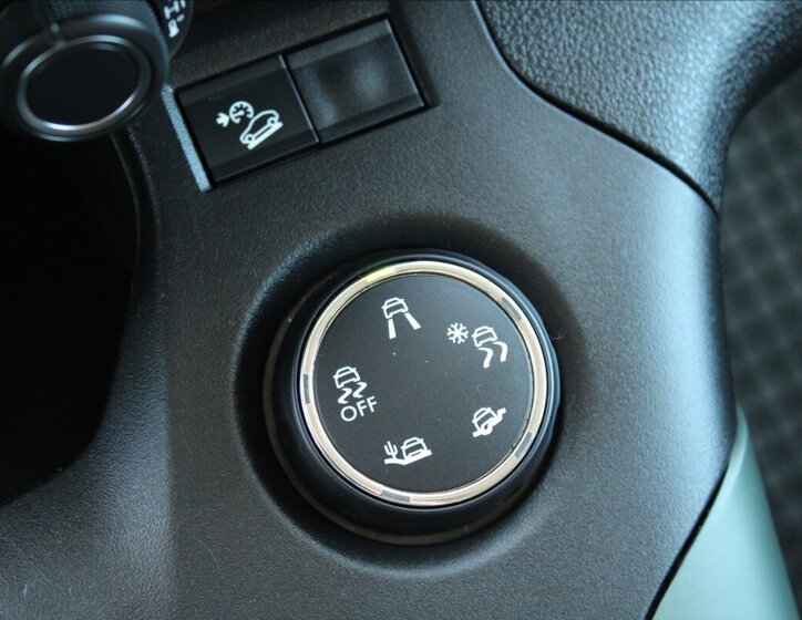 Citroën Berlingo MPV 1,5 l 96 kw