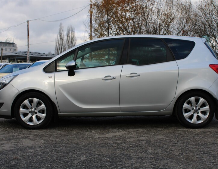 Opel Meriva 8