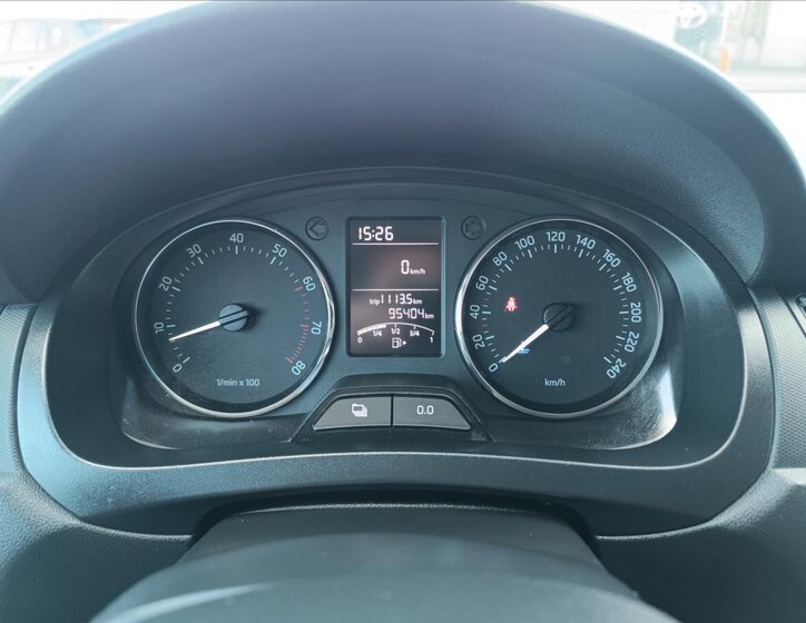 Škoda Rapid Liftback 1,2 l 63 kw