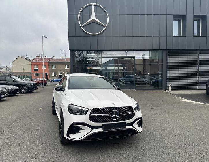 Mercedes-Benz GLE 9