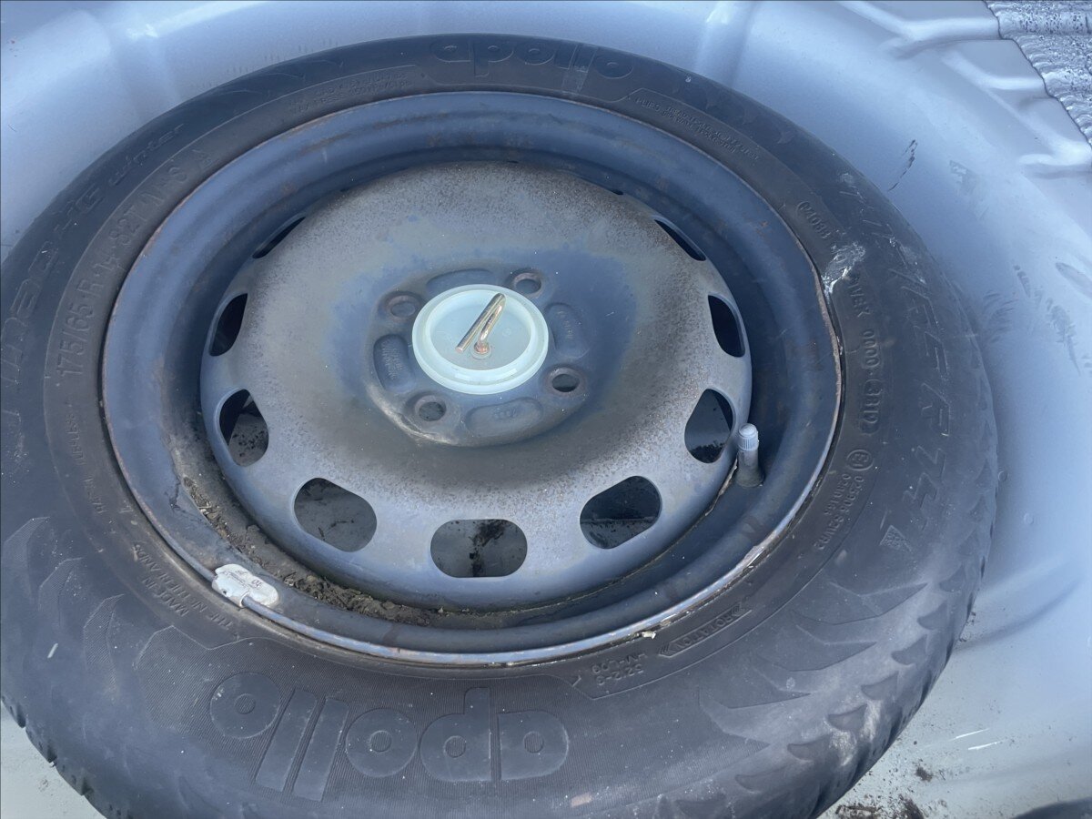 Ford Fusion Hatchback 1,4 l 59 kw