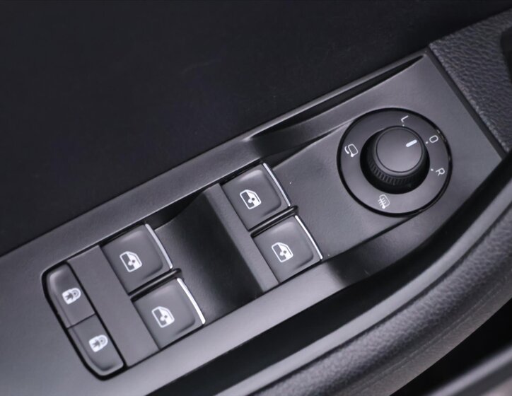 Škoda Superb Kombi 2,0 l 147 kw