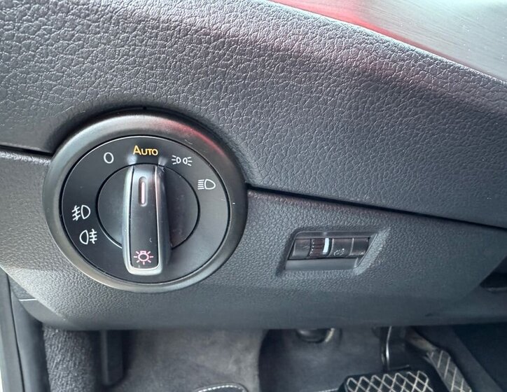 Volkswagen Multivan VAN-Minibus 2,0 l 110 kw