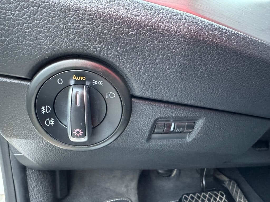 Volkswagen Multivan VAN-Minibus 2,0 l 110 kw