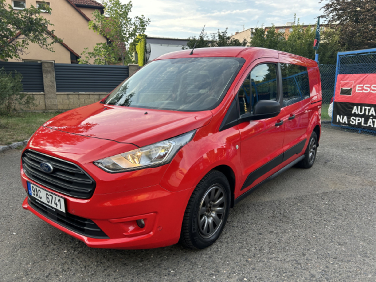 Ford Transit Connect 1