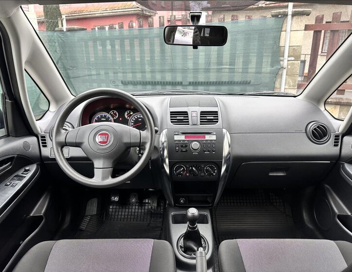 Fiat Sedici Hatchback 1,6 l 88 kw