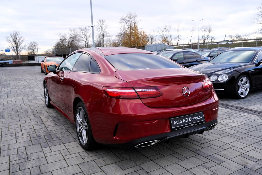 Mercedes-Benz Třídy E