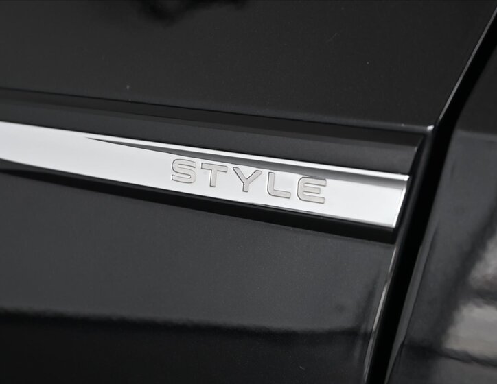 Volkswagen Golf Kombi 2,0 l 110 kw