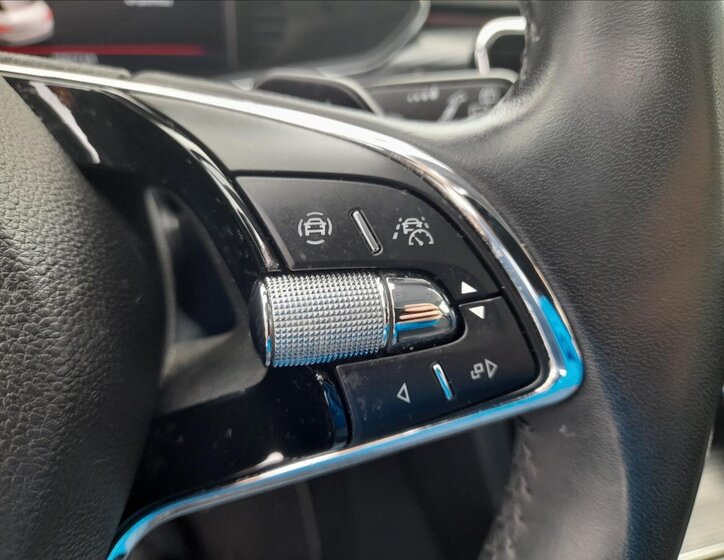 Škoda Superb Liftback 2,0 l 110 kw