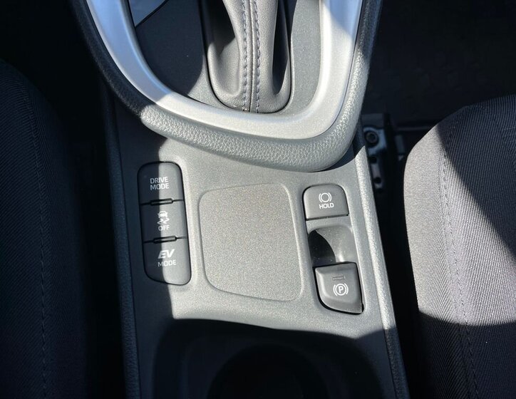 Toyota Yaris Hatchback 1,5 l 68 kw