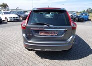 Volvo XC60 SUV / Terénní 2,0 l 110 kw