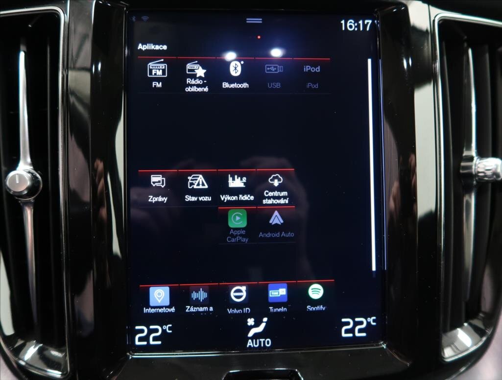 Volvo XC60 SUV 2,0 l 145 kw