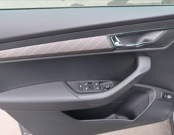 Škoda Karoq SUV / Terénní 2,0 l 85 kw