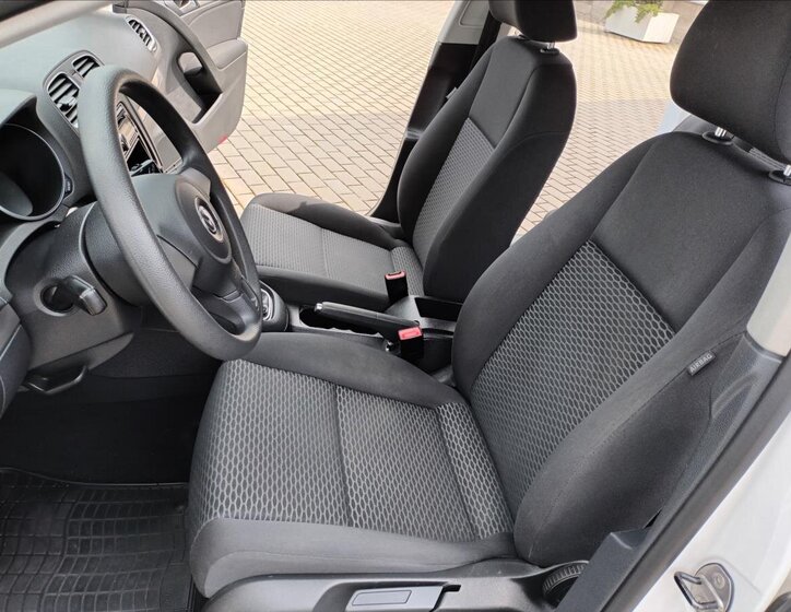 Volkswagen Golf Hatchback 1,4 l 59 kw