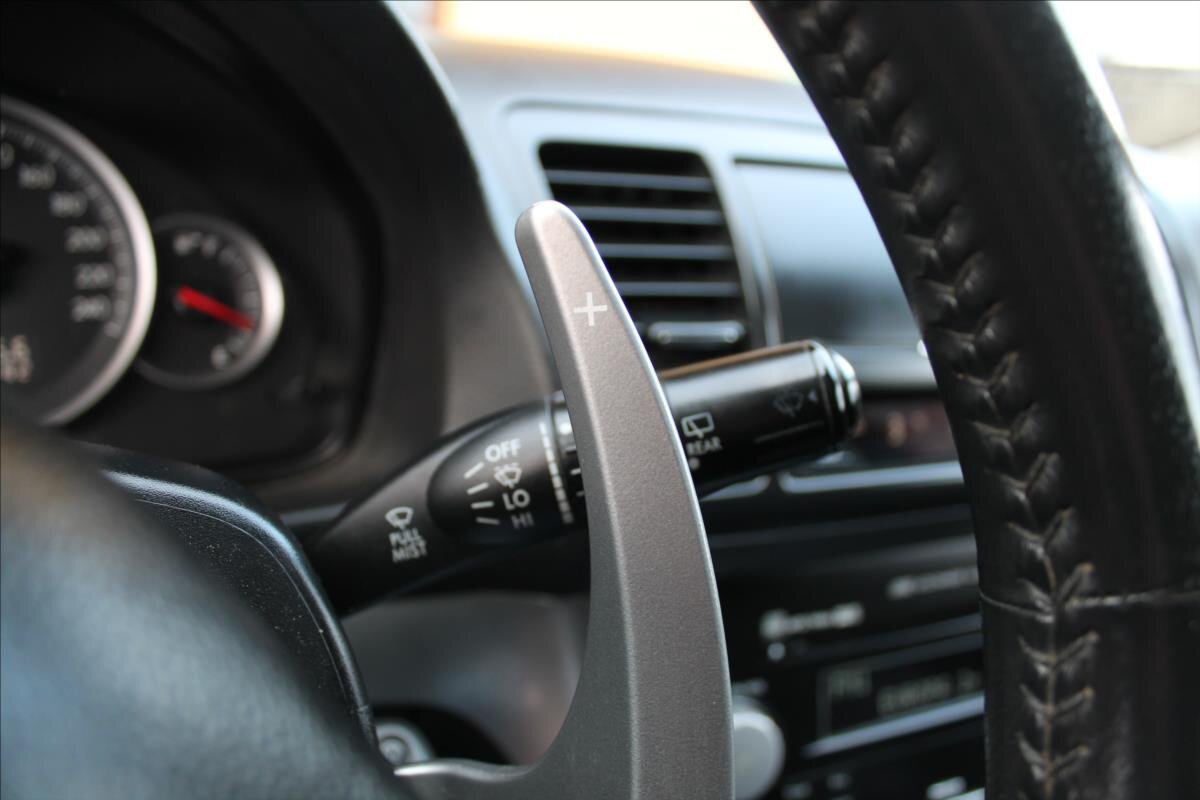 Subaru Legacy Kombi 2,0 l 121 kw