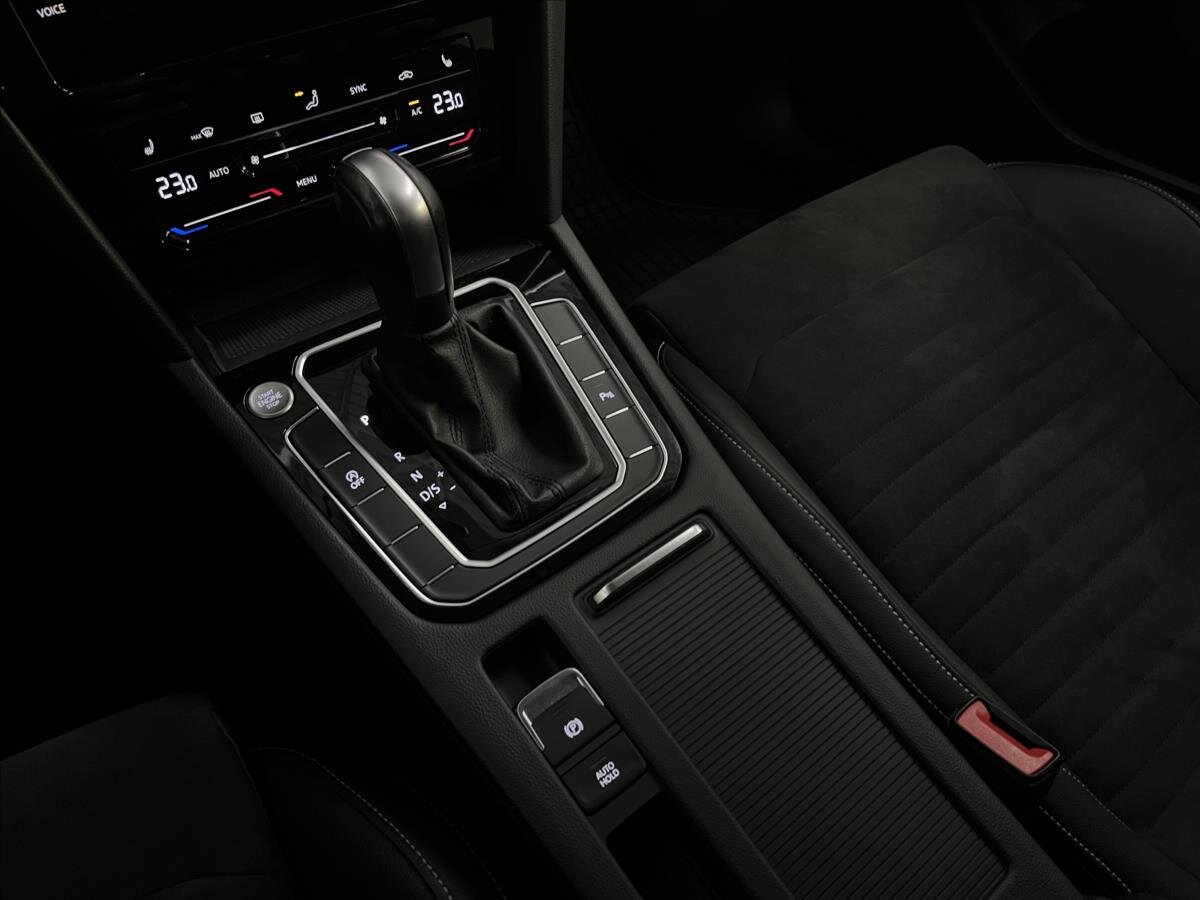 Volkswagen Passat Kombi 2,0 l 110 kw