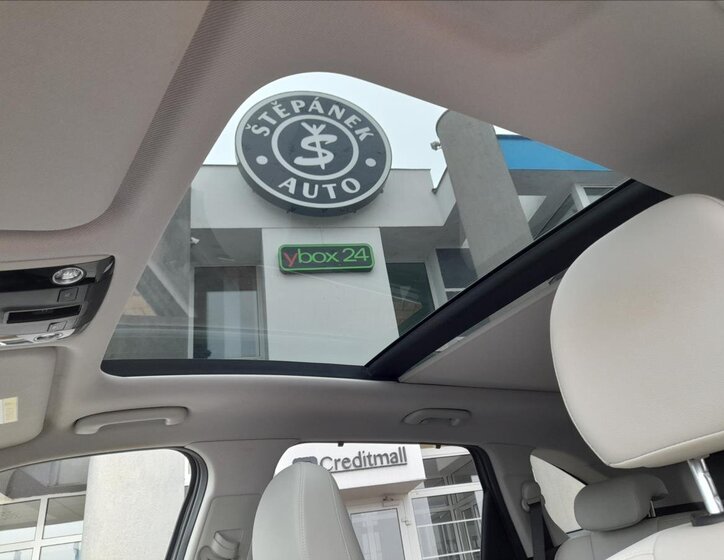 KIA Sorento SUV 2,2 l 148 kw